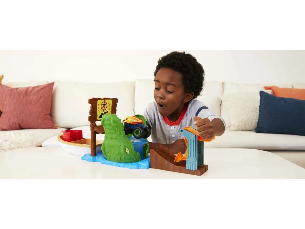 Hot Wheels Monster Trucks Color Shifters Ataque en el Pantano Mattel HGV14 Hot Wheels Monster Trucks Color Shifters Ataque En El Pantano Mattel HGV14 -Tienda Pequetren 1999969839g05